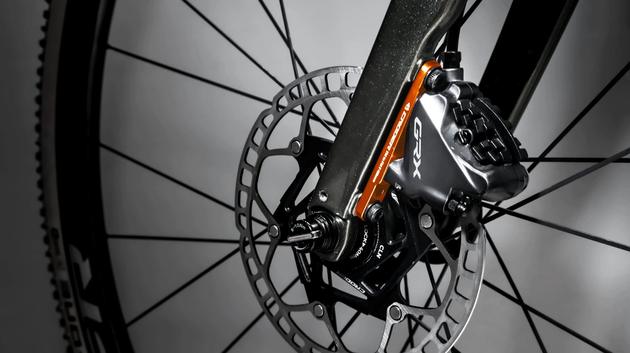 フラットマウントアダプター　（フロント/リヤ）のイメージ02